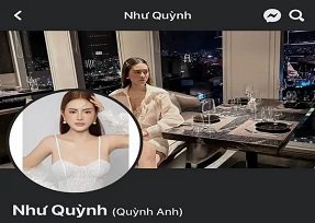 Như Quỳnh chơi xếp hình cả với bố chồng